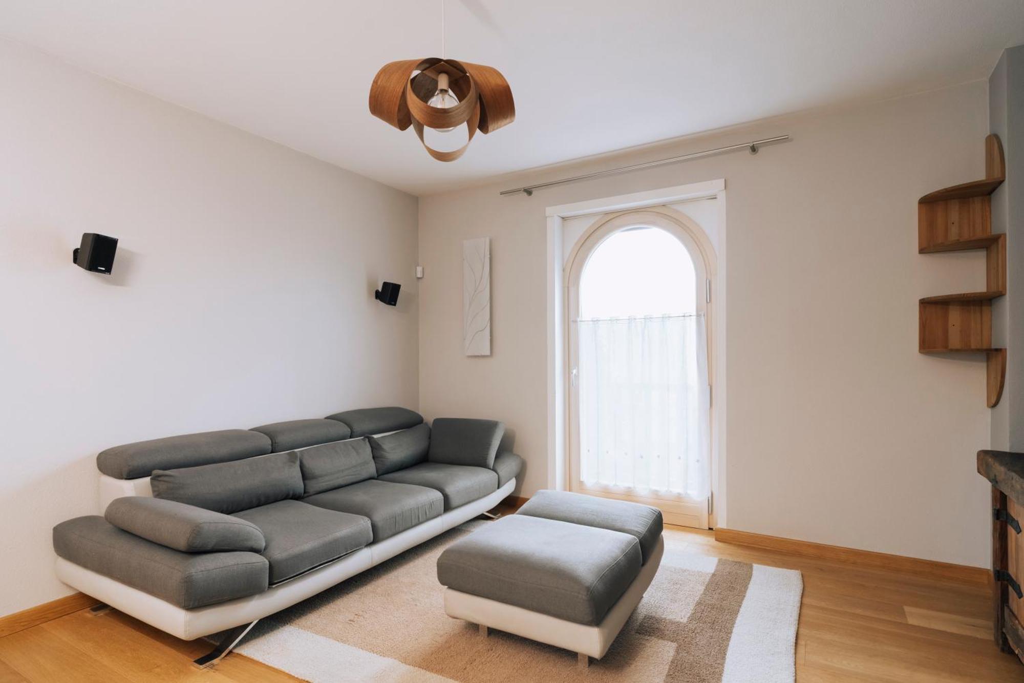 Aosta Holiday Apartments - Edelweiss Bagian luar foto